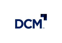 Logo de DCM.